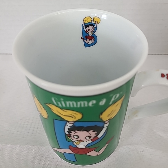 Betty Boop Fine Porcelain Collector Mugs Set of 2 Gimme A Boop & Aloha Betty - Picture 11 of 14